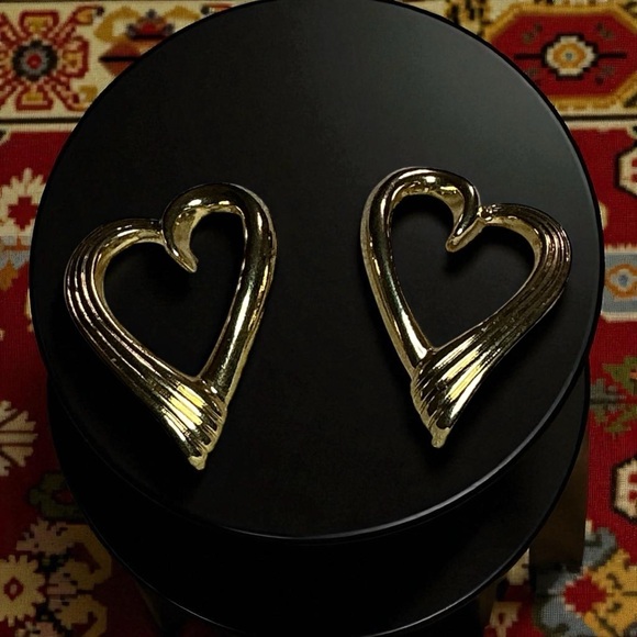 Avon Jewelry - Avon Gold Heart-Shaped Earrings
